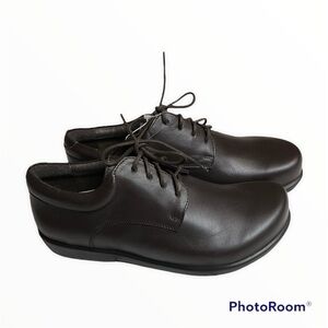 Birkenstock dark chocolate brown lace shoes size 38